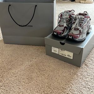Men’s Balenciagas Sneakers Worn ONCE! With Receipt